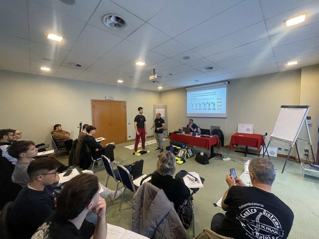 Aula con professionisti durante un'edizione del corso NPSP