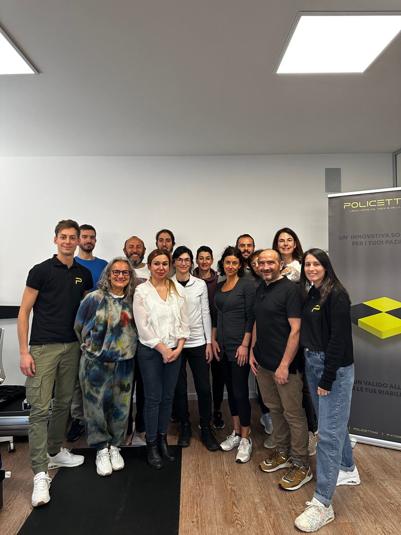 Foto di gruppo di un'edizione del corso NPSP presso Physiomood